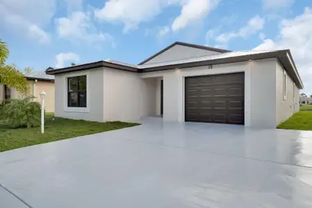 New construction Single-Family house 50 La Puerte Del Norte, Fort Pierce, FL 34951 - image