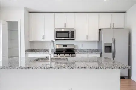 New construction Single-Family house 106 9Th St E, Frostproof, FL 33843 - image 5