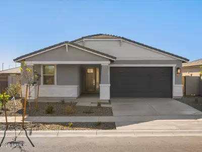 New construction Single-Family house 15981 W Desert Spoon Dr, Surprise, AZ 85379 plan Lark - image