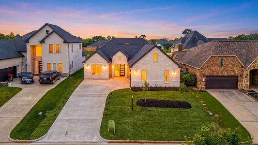 New construction Single-Family house 98 Camden Hills Dr Dr, Montgomery, TX 77356 - image