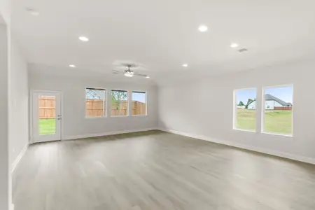 New construction Single-Family house 1821 Gleasondale Dr, Forney, TX 75126 plan Patriot - image 14