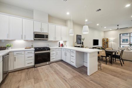 White Oak Station by City Choice Homes in Houston - photo 17 17