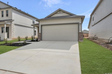 New construction Single-Family house 6730 Red Buffalo Trl, San Antonio, TX 78253 plan Azalea - image