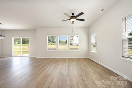New construction Single-Family house 2027 Sadler Woods Ln, Charlotte, NC 28214 - image 16