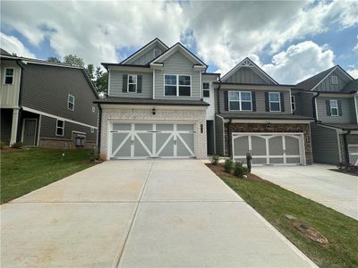 New construction Townhouse house 5635 Chickory Dr, Flowery Branch, GA 30542 - image