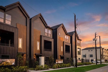 New construction Single-Family house 527 Hillwood Heights Dr, Houston, TX 77091 plan 9386 - image
