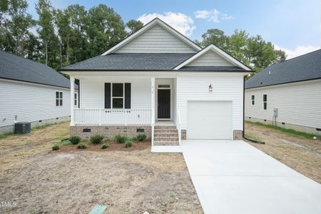 New construction Single-Family house 312 E Yukon St, Kenly, NC 27542 null- photo 1 1