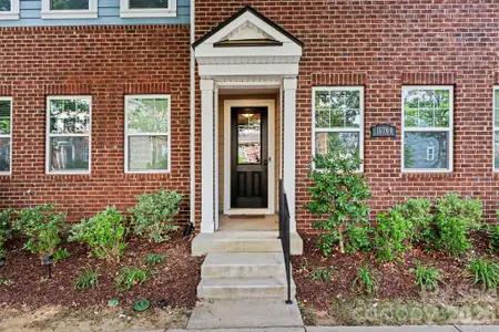 New construction Townhouse house 16704 Summers Walk Blvd, Unit 27, Davidson, NC 28036 plan Sycamore - image