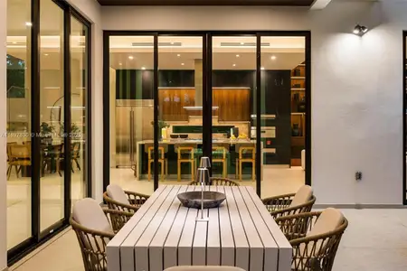 New construction Single-Family house 2805 Freeman St, Miami, FL 33133 - image