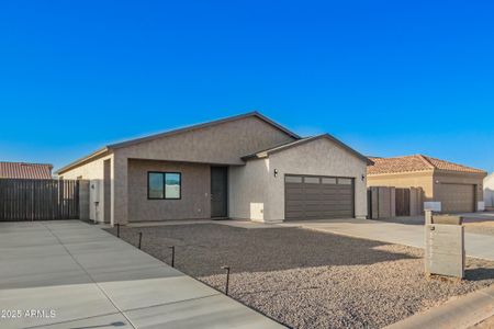 New construction Single-Family house 10671 W Arivaca Dr, Arizona City, AZ 85123 null- photo 3 3