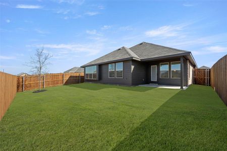 New construction Single-Family house 923 Madeline Ln, Cleburne, TX 76033 Concept 2065- photo 25 25