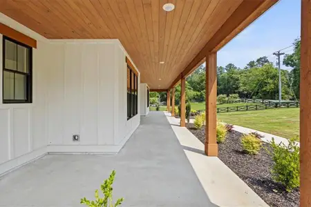 New construction Single-Family house 9220 Waldrip Rd, Gainesville, GA 30506 - image 2