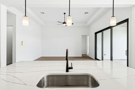 New construction Single-Family house 109 Mcnaughton Dr, Liberty Hill, TX 78642 - image 17