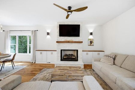 New construction Single-Family house 3040 Cypress Cv, Ball Ground, GA 30107 - image 12