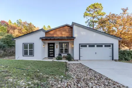 New construction Single-Family house 273 Tahitian Dr, Bastrop, TX 78602 - image