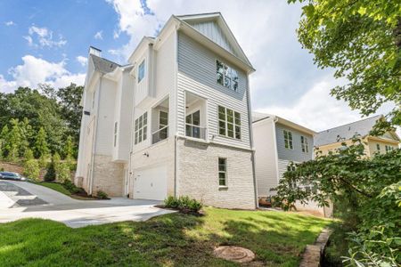 New construction Single-Family house 3020 Kara Ct, Roswell, GA 30076 - image