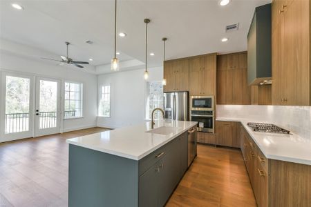 New construction Single-Family house 14007 Vista Reserve Pl, Houston, TX 77079 plan Bennet - image 6