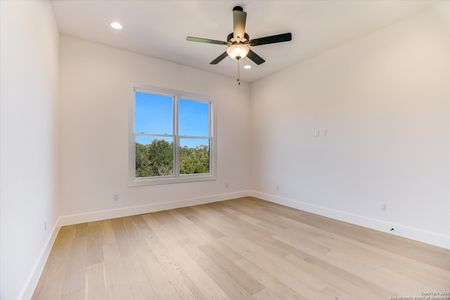 New construction Single-Family house 604 Apache Tears, Horseshoe Bay, TX 78657 - image 20