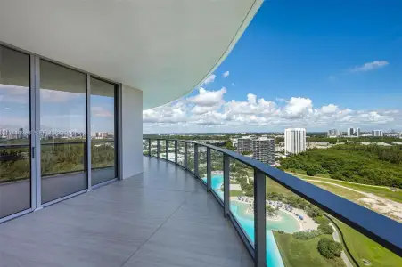 New construction Condo house 2411 Laguna Cir, Unit 2311, North Miami, FL 33180 - image