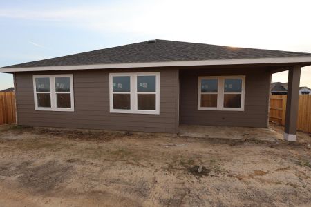 New construction Single-Family house 693 Daniels Lake Ln, Dayton, TX 77535 plan Goldenrod II - image