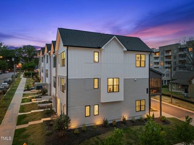 Noble Place by Holden Barnett in Raleigh - image 14