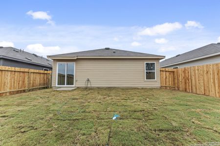 New construction Single-Family house 1511 W Chavaneaux Rd, San Antonio, TX 78224 RC Cooper-UD- photo 10 10