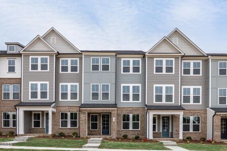 New construction Townhouse house 604 Thatch Ln, Unit 114, Knightdale, NC 27545 - image