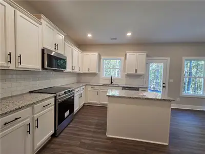 New construction Single-Family house 500 Benson Meadows Dr, Dallas, GA 30157 - image 4