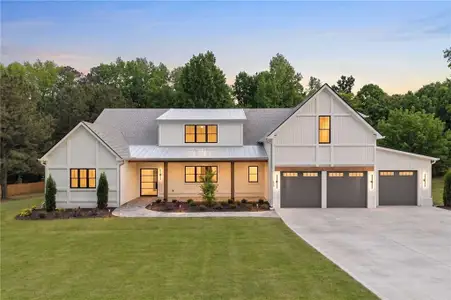 New construction Single-Family house 1452 Rucker Cir, Woodstock, GA 30188 - image