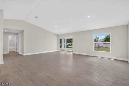 New construction Single-Family house 620 Nw 29Th Ter, Cape Coral, FL 33993 plan The Sunset Harbor - image 17