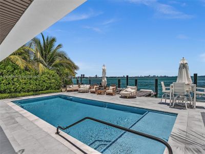 New construction Condo house 1930 Bay Dr, Unit PH1, Miami Beach, FL 33141 - image
