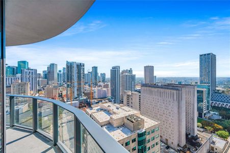 New construction Condo house 121 Ne 5 St, Unit 3005, Miami, FL 33130 - image