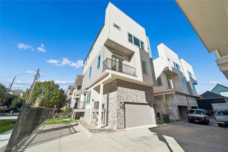 New construction Single-Family house 1403 W 21St St, Unit B, Houston, TX 77008 - image