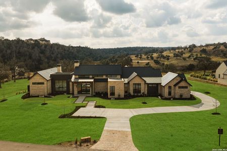 New construction Single-Family house 82 Presidio Rdg, Fredericksburg, TX 78624 - image