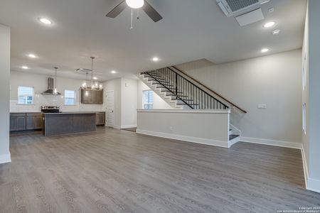 New construction Condo/Apt house 419 Ira Ave, Unit 2101, San Antonio, TX 78209 - photo 23 23