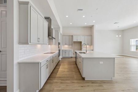 New construction Single-Family house 10303 Surrey Rose Dr, San Antonio, FL 33576 plan Islamorada I - image 6