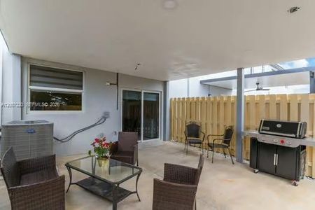 New construction Townhouse house 27704 Sw 156Th Ct, Homestead, FL 33032 - image