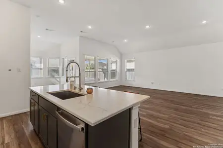 New construction Single-Family house 12528 Gunsbach, Schertz, TX 78154 - image 6