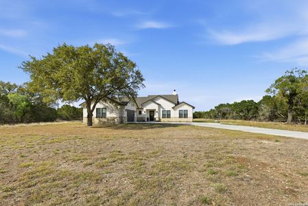 New construction Single-Family house 541 Rio Azul Dr, Bandera, TX 78063 - image