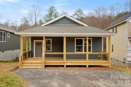 New construction Single-Family house 229 Edgewood Rd S, Asheville, NC 28803 - image