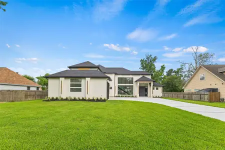 New construction Single-Family house 5907 Weisinger Dr, Magnolia, TX 77354 - image