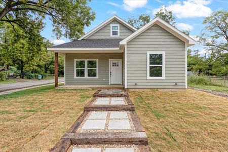 New construction Single-Family house 901 S Throckmorton Street, Sherman, TX 75090 - photo 0