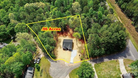 New construction Single-Family house 106 Outback Ln, Dallas, NC 28034 - image 13