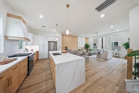 New construction Single-Family house 1106 Weiss St, Houston, TX 77009 - image 11