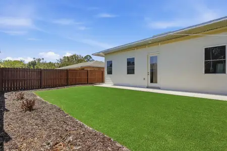 New construction Townhouse house 2421 India Palm Dr, Unit 2421, Edgewater, FL 32141 - image