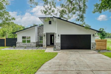 New construction Single-Family house 108 Bill St, Elgin, TX 78621 - photo 0