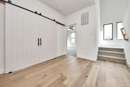 New construction Single-Family house 1422 Caywood Ln, Unit A, Houston, TX 77055 - image 19