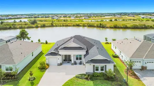 New construction Single-Family house 8598 Bridgeport Bay Cir, Mount Dora, FL 32757 - image