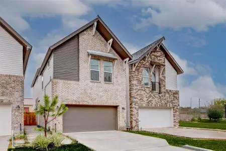 New construction Single-Family house 5614 Bertellis Ln, Houston, TX 77091 - image