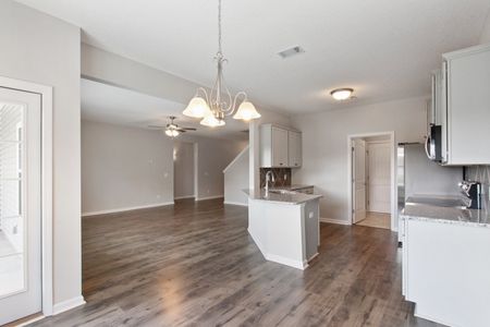 New construction Single-Family house Hinesville, GA 31313 plan The Marne With Bonus - image 9